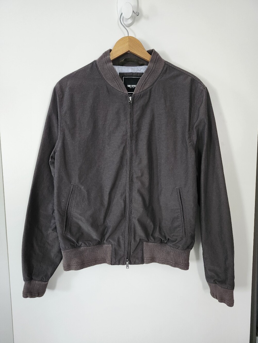 TODD SNYDER Lightweight Bomber Varsity Minimalist Jacket Mens Large Quiet Luxury